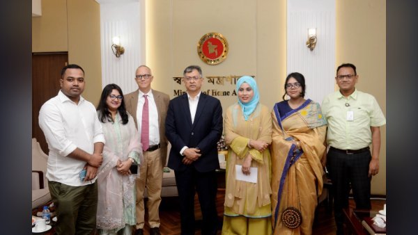 সরকার নাগরিকের বাক-স্বাধীনতা ও ব্যক্তিগত সুরক্ষায় সচেতন: স্বরাষ্ট্রমন্ত্রী
