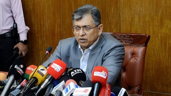ক্রসফায়ার’ নিয়ে আইজিপির বক্তব্য ঠিক হয়নি, বললেন স্বরাষ্ট্রমন্ত্রী