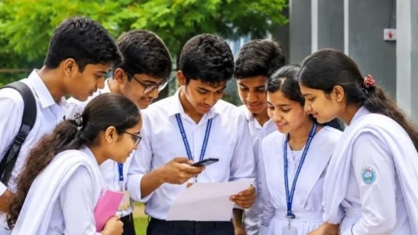 একাদশে ভর্তির প্রথম ধাপে বাদ ২,২০৫ জিপিএ-৫ পাওয়া শিক্ষার্থী