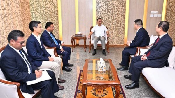 চীনের সঙ্গে বাণিজ্য ও বিনিয়োগ বাড়াতে প্রধানমন্ত্রীর বার্তা