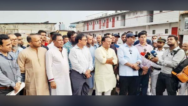 ভাসমান হাসপাতালে রূপান্তর হচ্ছে বিআইডব্লিউটিসির জাহাজ
