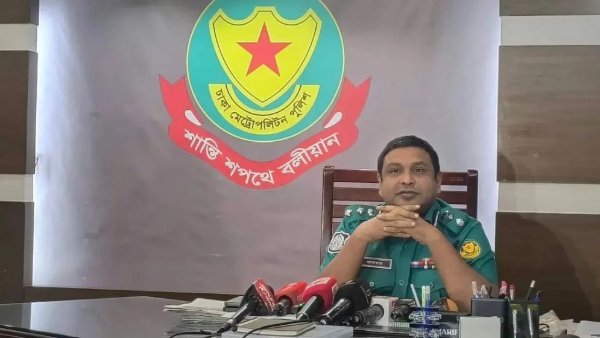 অবসরপ্রাপ্ত দুই সেনা কর্মকর্তার বিরুদ্ধে মামলা, যা জানাল ডিবি
