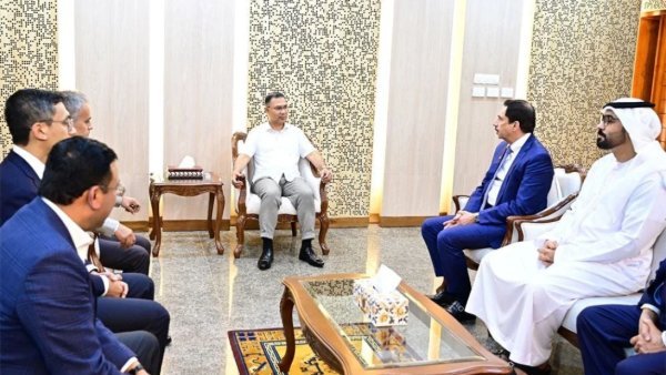 প্রধানমন্ত্রীর সঙ্গে ডিপি ওয়ার্ল্ডের চেয়ারম্যানের সৌজন্য সাক্ষাৎ