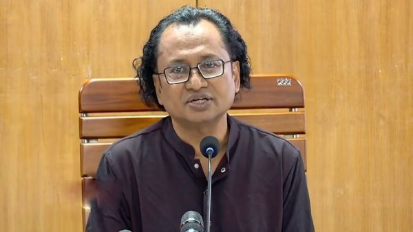 বিরোধী দল জনগণের ভোগান্তি সৃষ্টি করছে: তথ্য উপদেষ্টা