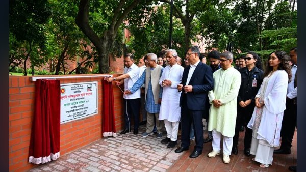 জুলাই স্মৃতি জাদুঘরের দুয়ার খুলেছে, উদ্বোধন করলেন প্রধানমন্ত্রী