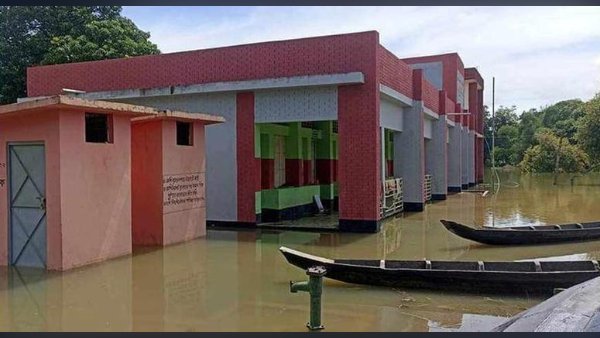 ভারী বৃষ্টির কারণে রাঙ্গামাটির সব প্রাথমিক বিদ্যালয়ে ছুটি ঘোষণা