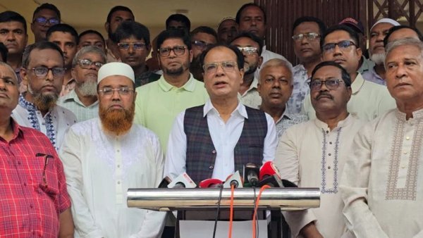 ৭ বছরে রাষ্ট্রযন্ত্রের বিভিন্ন বিভাগ পঙ্গু করা হয়েছে: ত্রাণমন্ত্রী