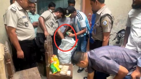 কুরিয়ারে কক্সবাজার থেকে রংপুরে এলো ১২ হাজার ইয়াবা